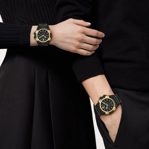 Versace VRSCVE8P00724 Unisex Kol Saati