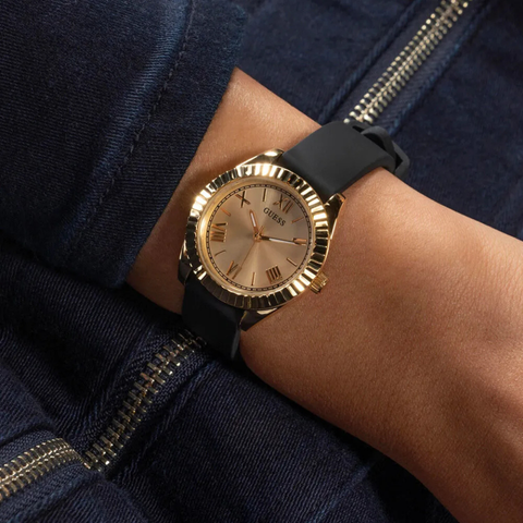 Guess GUGW0724L2 Kadın Kol Saati